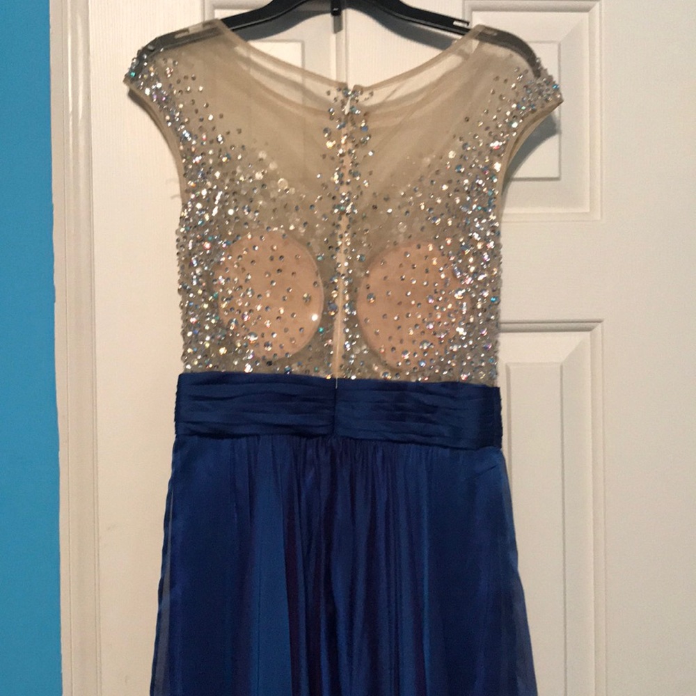 Dress! - Picture 3 of 3